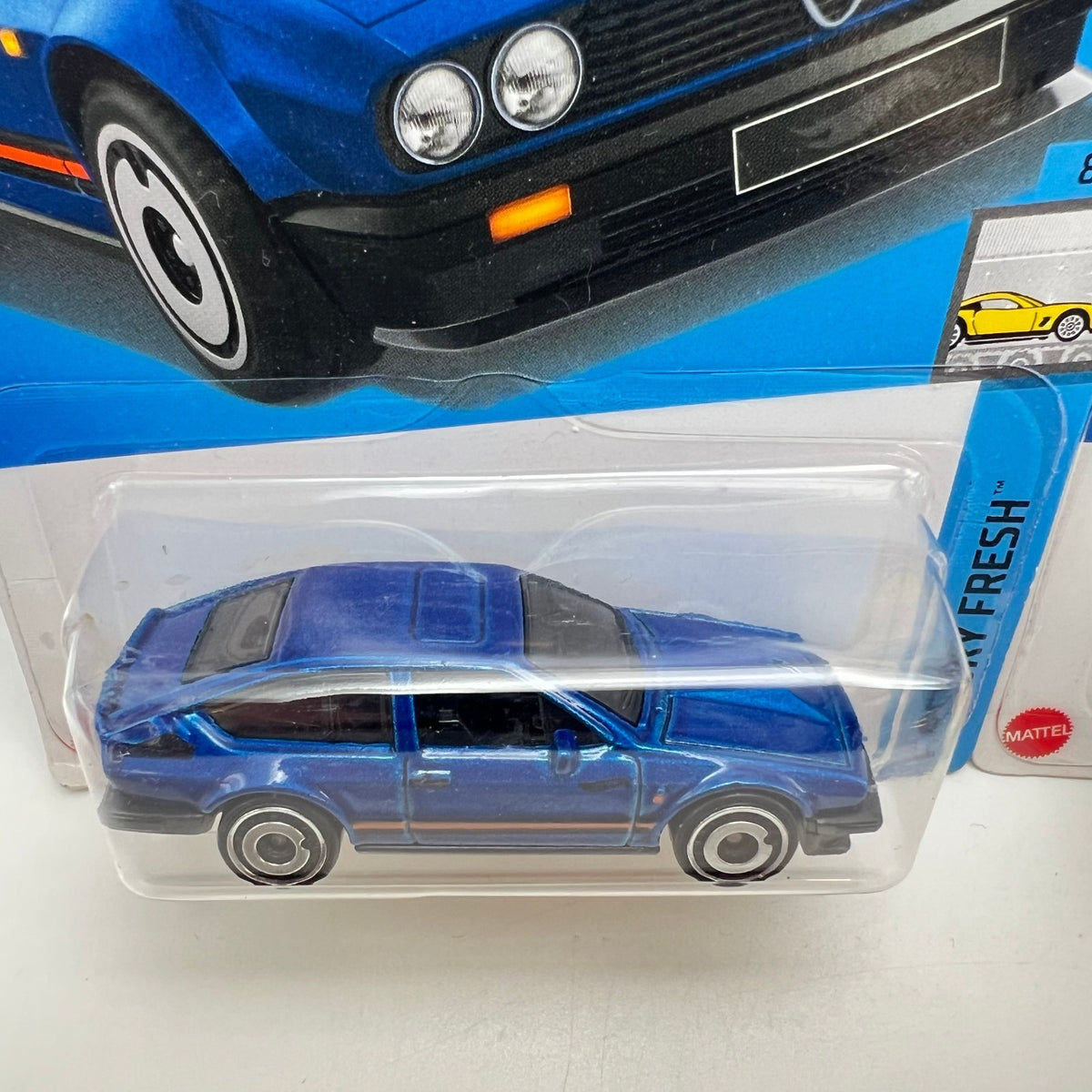 Hot Wheels Alfa Romeo GTV6 Lot of 2 White Retro Racer Blue Factory Fresh Carded
