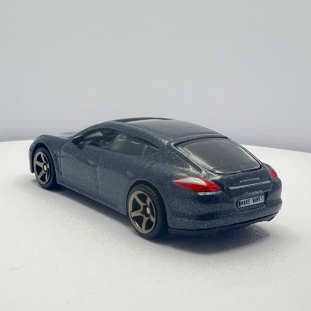Matchbox 2010 Porsche Panamera Dark Blue Make Waves LOOSE 1/64
