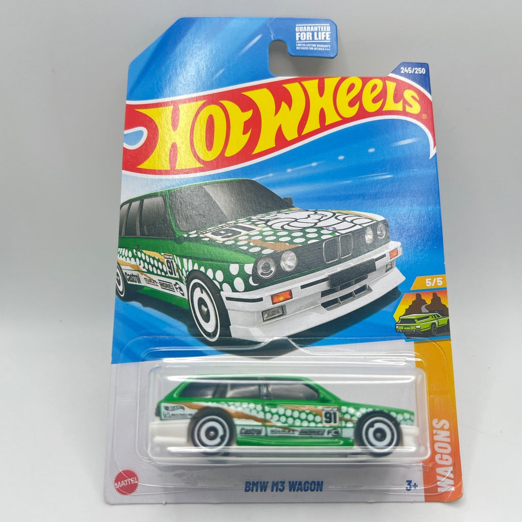 Hot Wheels BMW M3 Wagon 245/250 Wagons 5/5 Green Castrol French Card