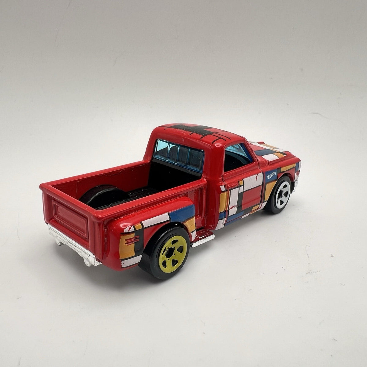 Hot Wheels ‘69 Chevy Pickup #108 HW ‘22 Art Cars 4/10 Red Loose VHTF!