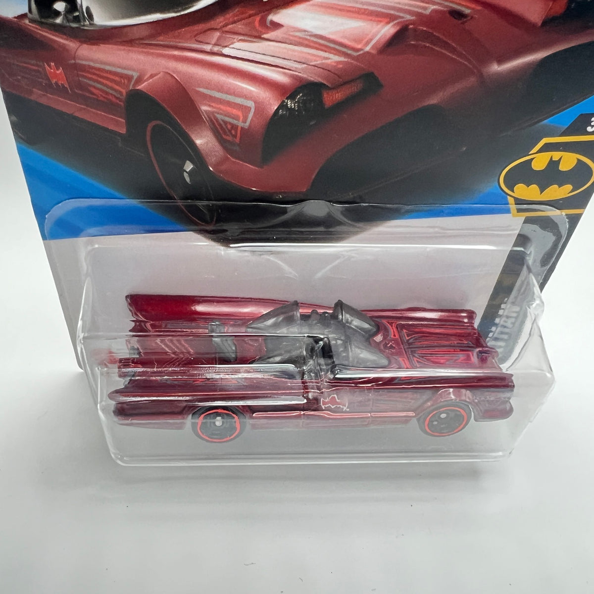 Hot Wheels TV Series Batmobile Red Batman 3/5 103/250 2025 Intl Card