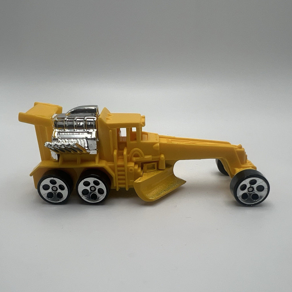 HOT WHEELS EARTH MOVER CASTED 1995 STREET CLEANER MAYLAYSIA BASE