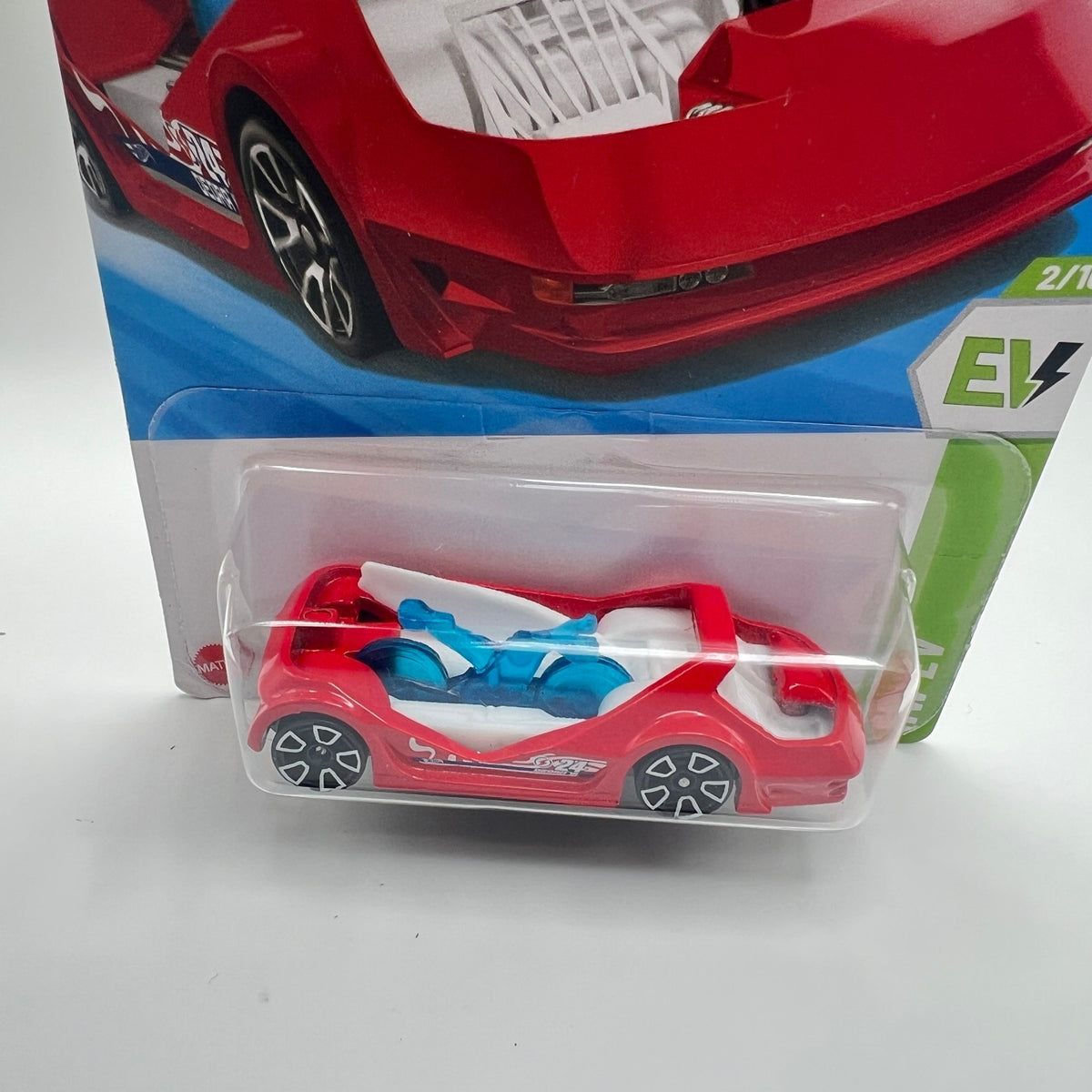 HW Deora III Red 10/250 HW EV 2/10 Netflix Let's Race