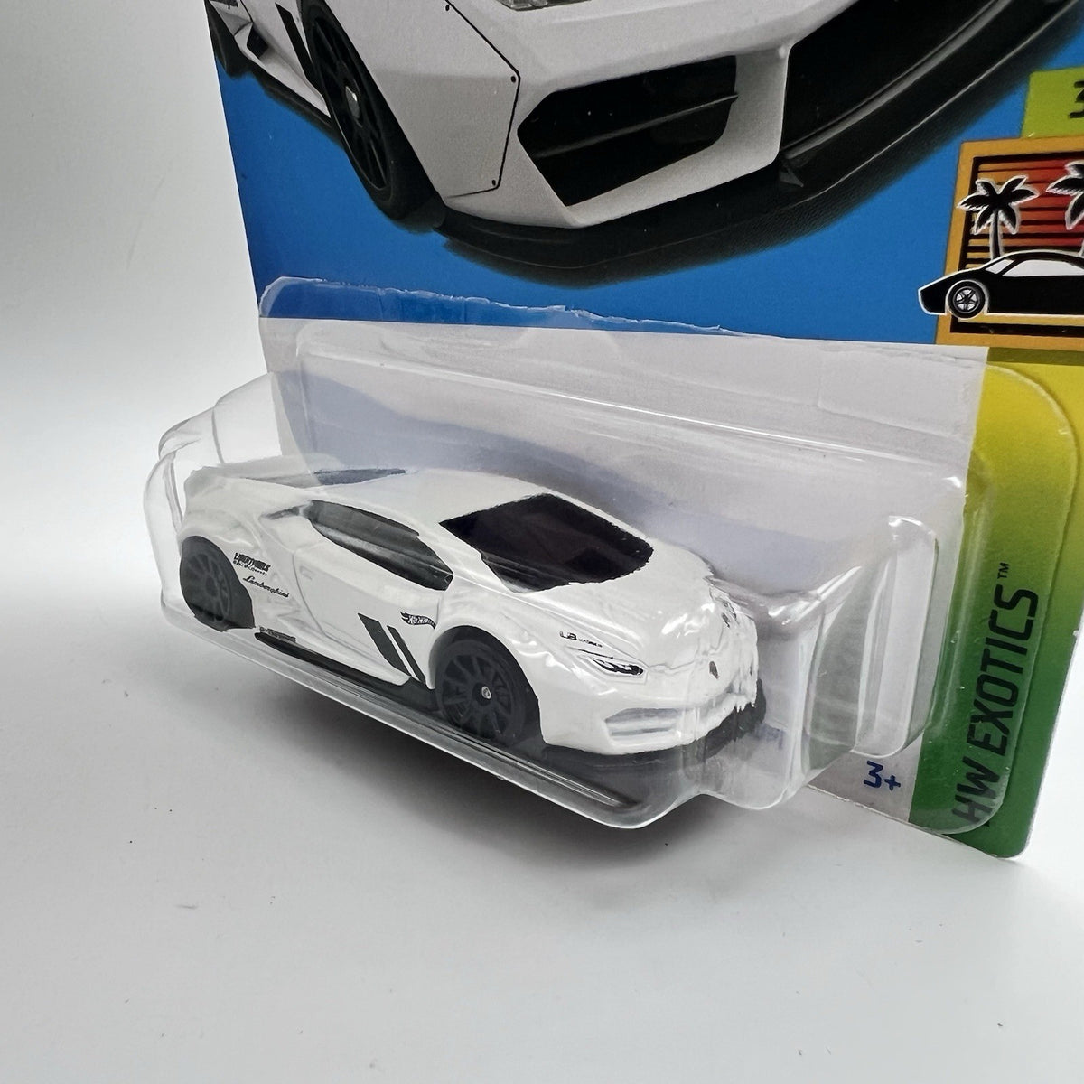 Hot Wheels HW Exotics 3/10 LB-Works Lamborghini Huracan Coupe 172/250 White