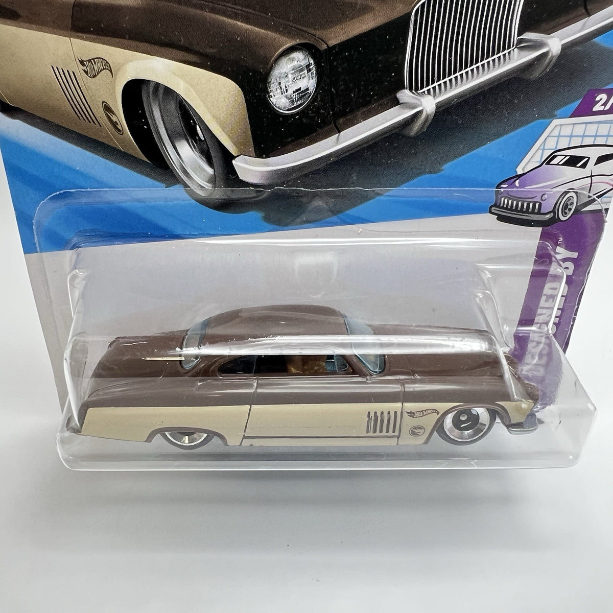 2024 FISH'D & CHIP'D JAGUAR HOT WHEELS TREASURE HUNT 1/64 DESIGNED BY #2/5