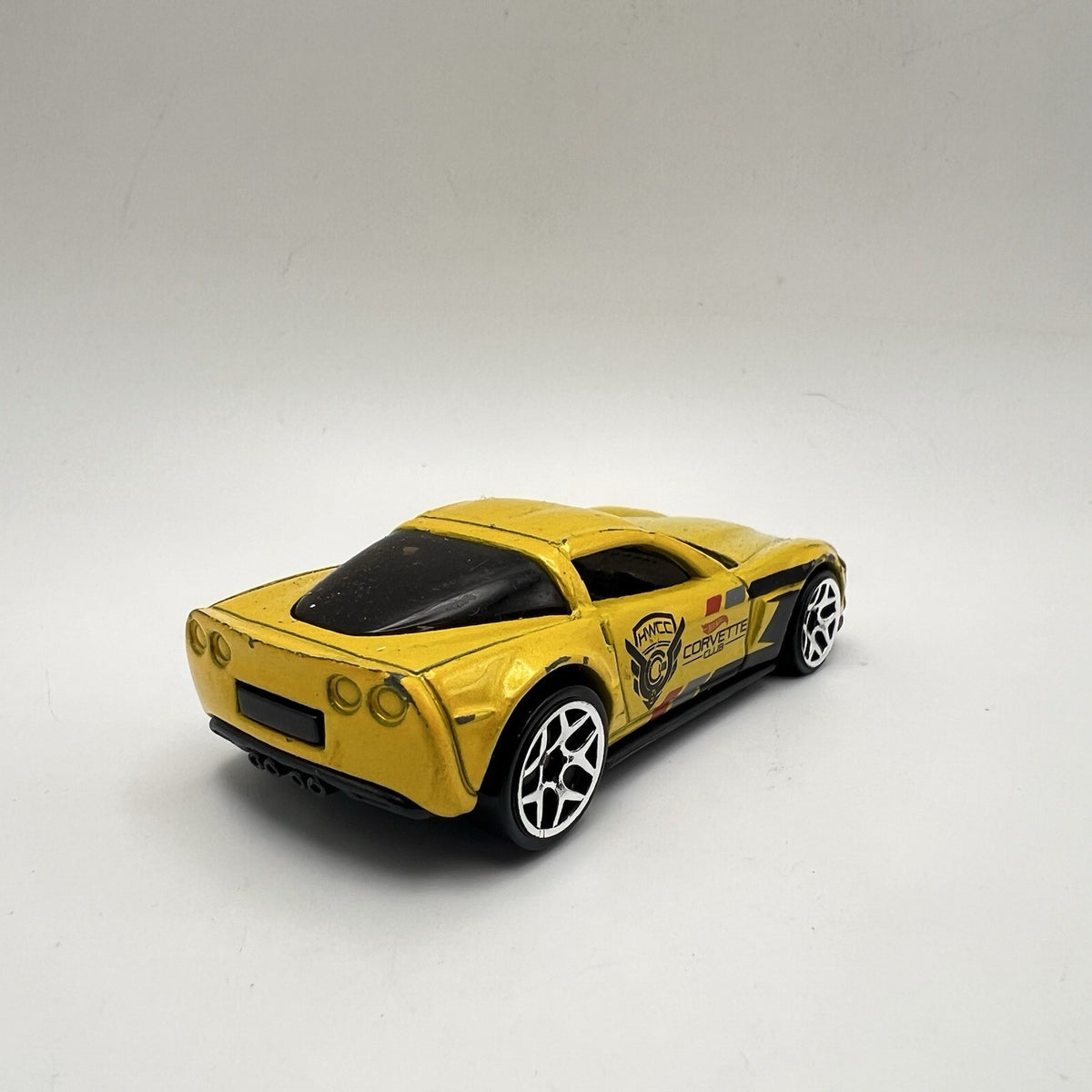 Hot Wheels ’12 Corvette Z06 Car Meet 5-Pack Loose