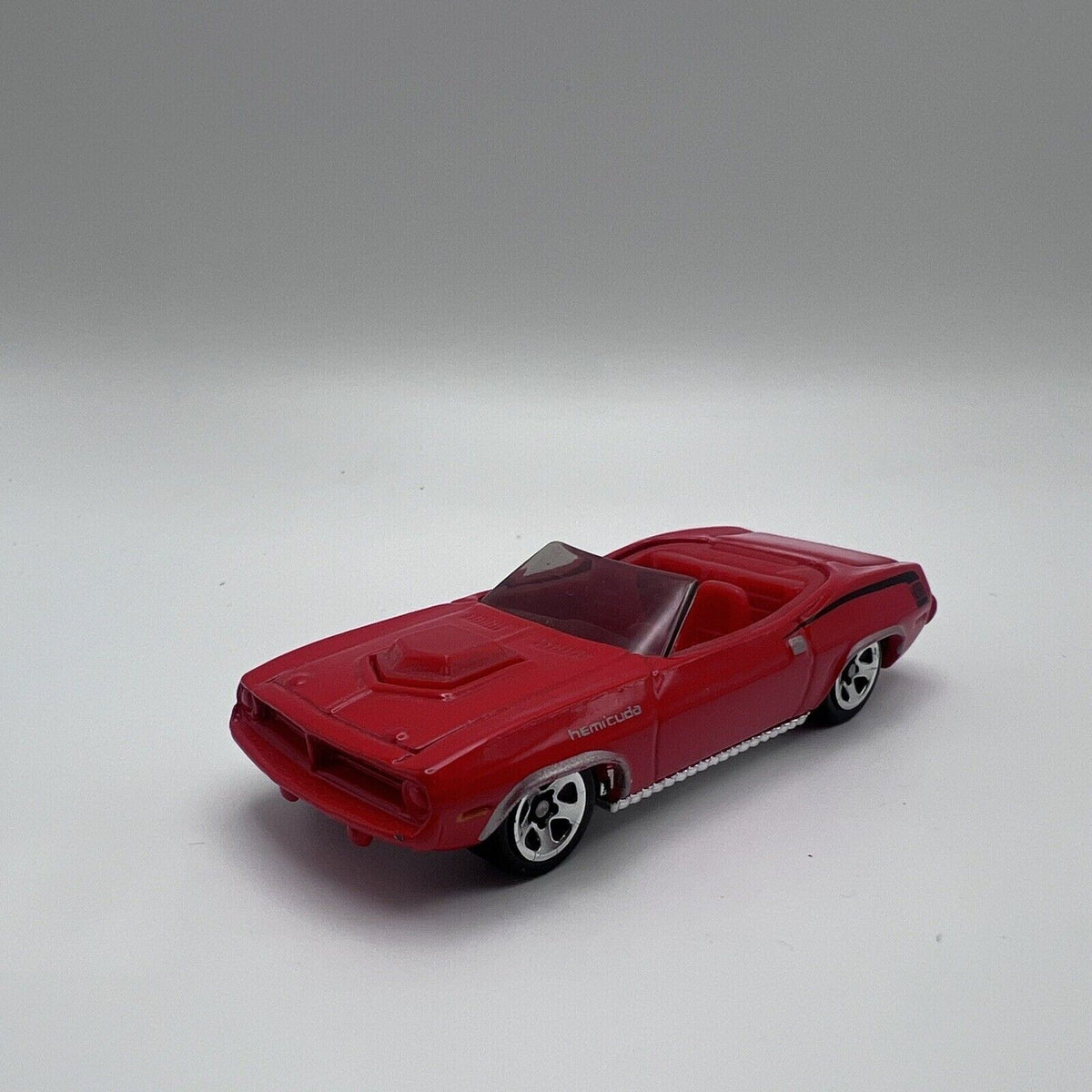 Hot Wheels '72 Hemi Cuda Convertible * 2009 * Red * 1:64 * Malaysia Loose