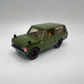 1975 LAND ROVER RANGE ROVER Diorama Collectible Model Truck 1:64 W/ Real Riders