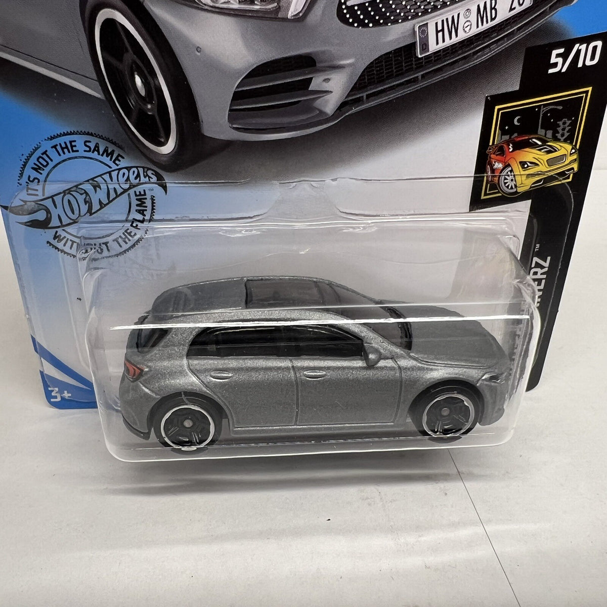 Hot Wheels 5/10 Nightburnerz '19 Mercedes-Benz A-Class gray #194 diecast 1:64