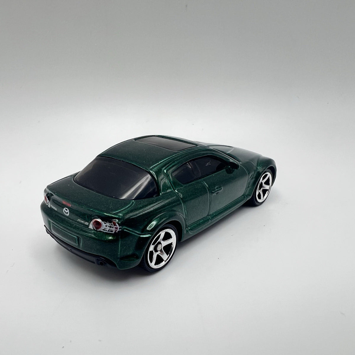 Matchbox 2004 Mazda RX-8 Dark Green 1:64 Diecast Diorama Model Car