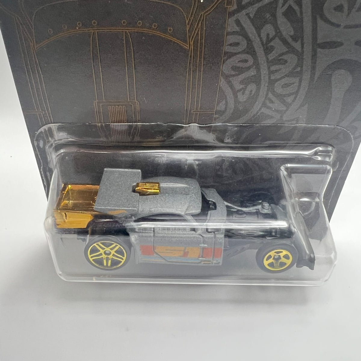 Hot Wheels Aristo Rat Grey Black & Gold Card 4/6