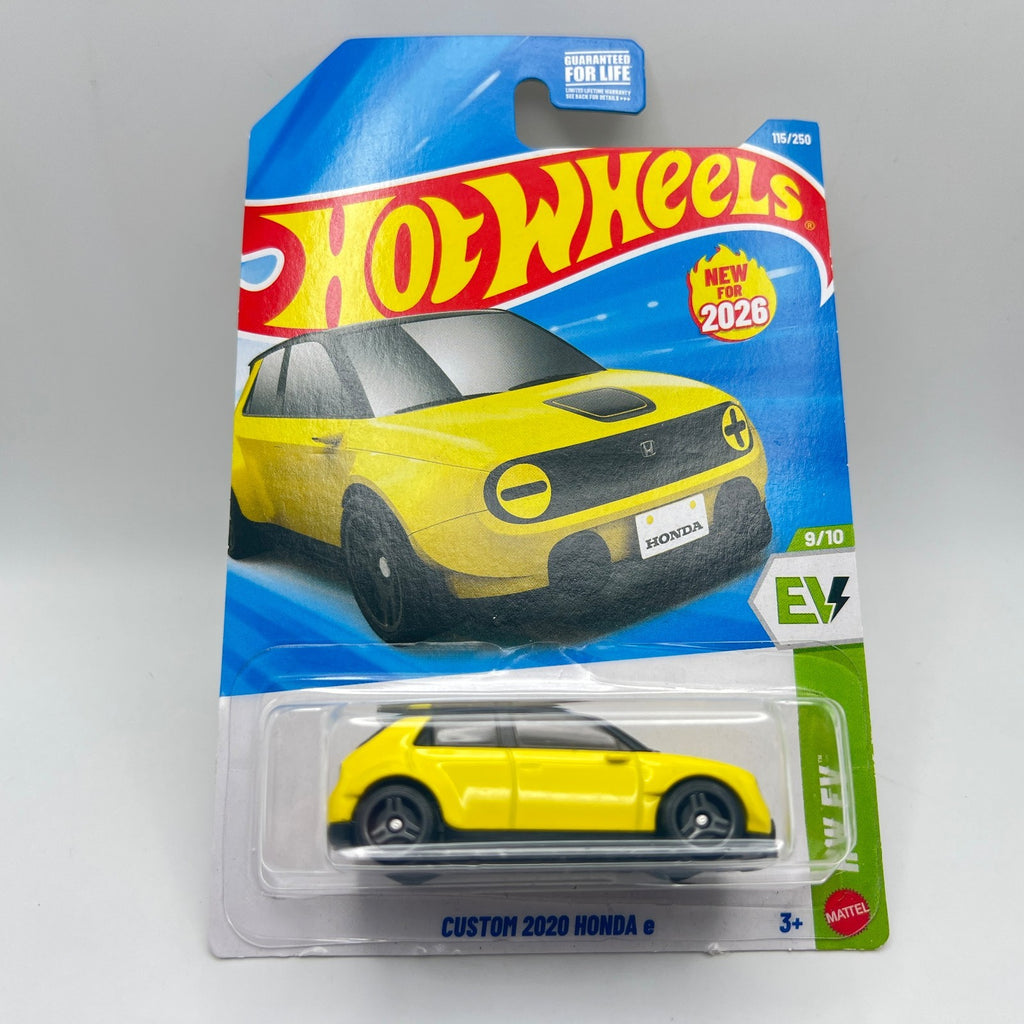Hot Wheels Custom 2020 Honda e 115/250 HW EV 9/10 Yellow 1:64 Diecast