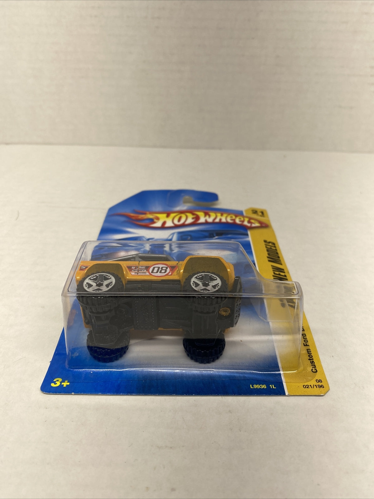 2008 New Models HOT WHEELS CUSTOM FORD BRONCO #021 / HTF COLOR