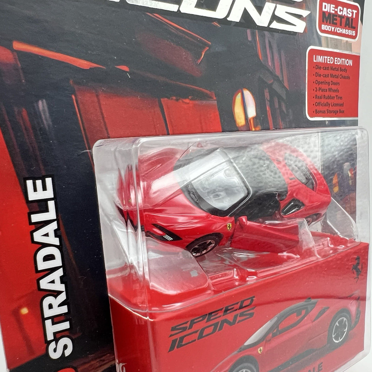NEW 2025 Speed Icons  Ferrari SF90 Stradale - 1:64 RED