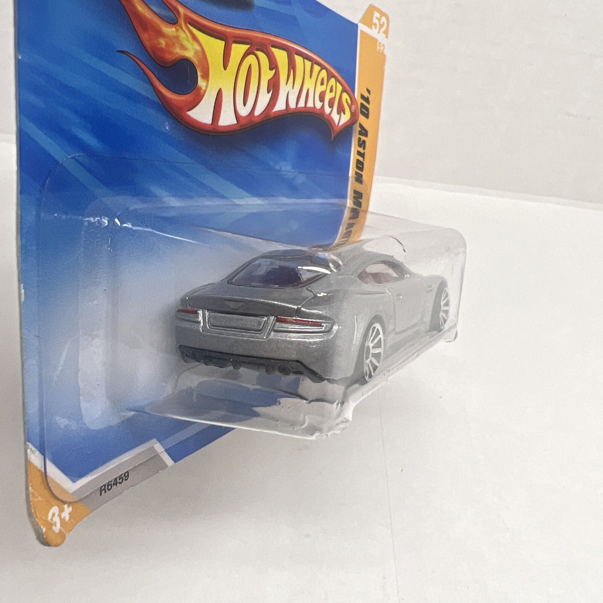 Hot Wheels HW Premiere 2010 Aston Martin DBS Silver #52/214 Short Card