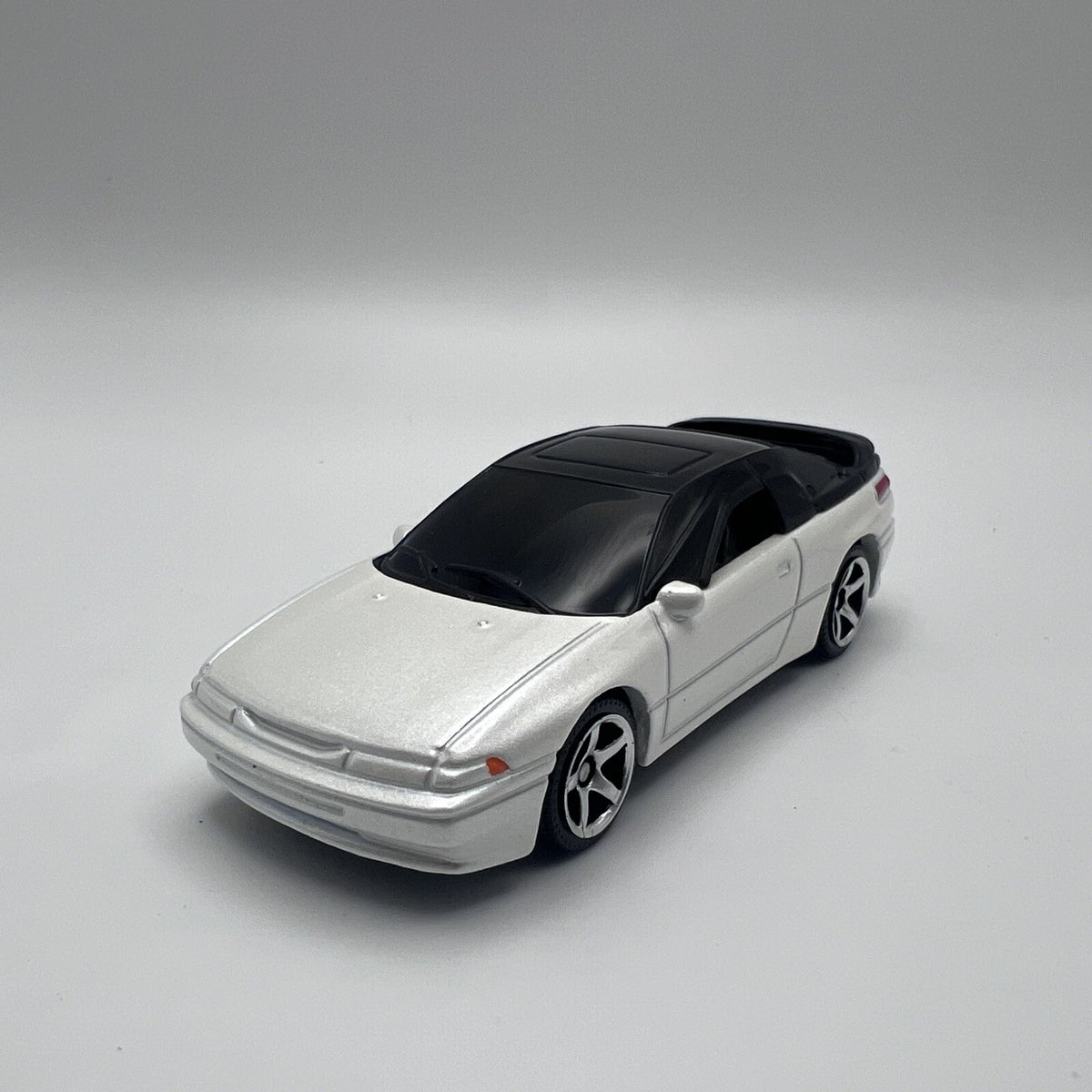 Matchbox '95 Subaru SVX (White) (18/20 - MBX ROAD TRIP) Loose