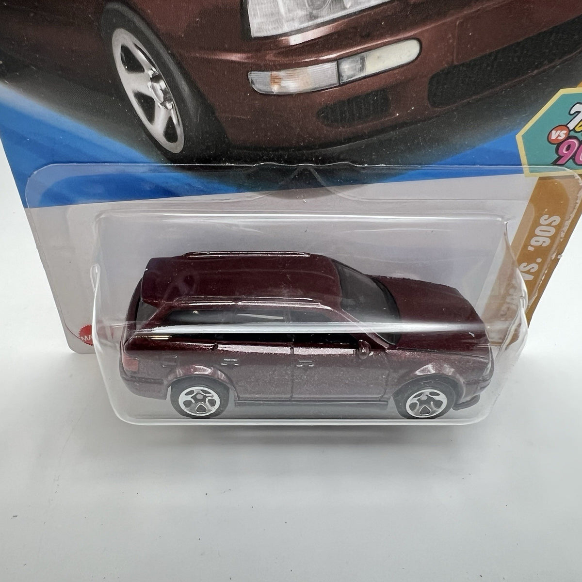 BRAND NEW HOTWHEELS ‘70s VS. ‘90s ‘94 AUDI AVANT RS2 2/10