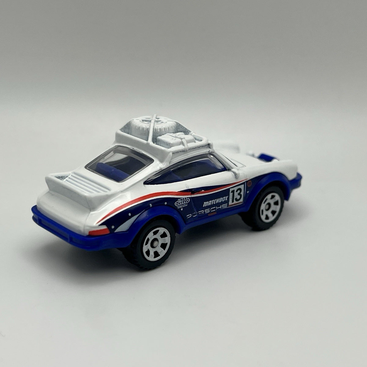 1985 Porsche 911 Rally 1/64 MATCHBOX Released 2018 BLUE AND WHITE
