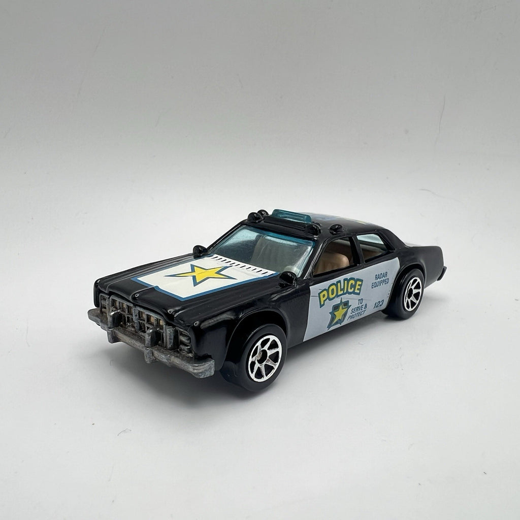 1977 Hot Wheels Police Car Emergency Squad Black & White 1:64 DIECAST Toy Car