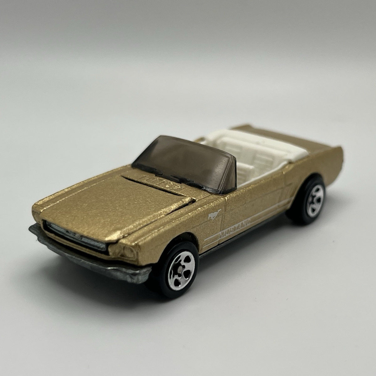 Vintage Hot Wheels 1965 Mustang Convertible Gold Paint Hood Opens 1982 Malaysia
