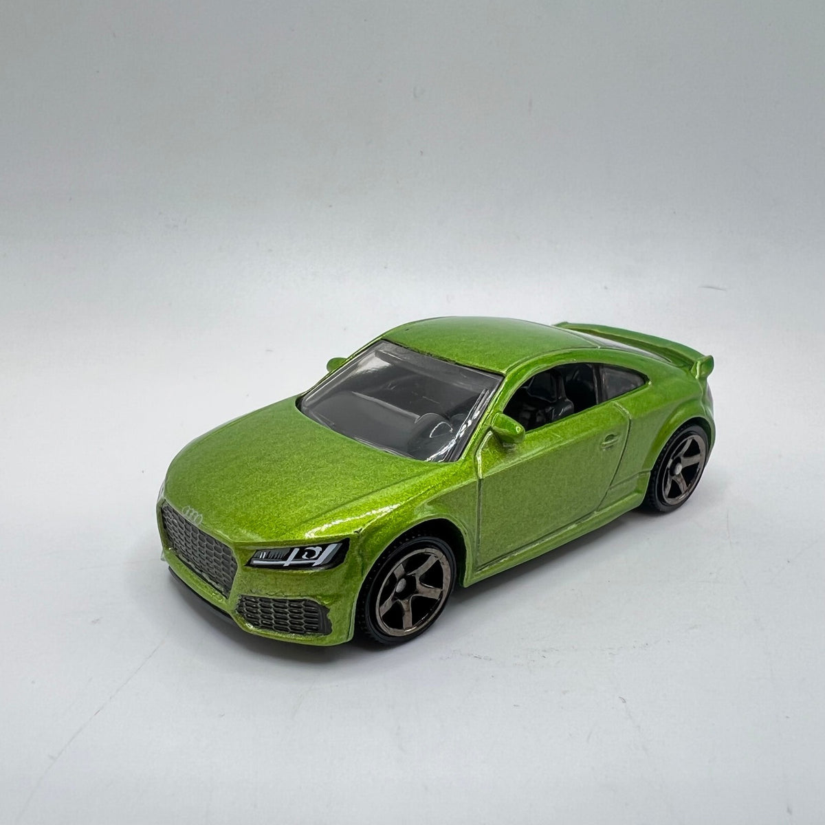 Matchbox '19 Audi TT RS Metallic Green LOOSE 1/64