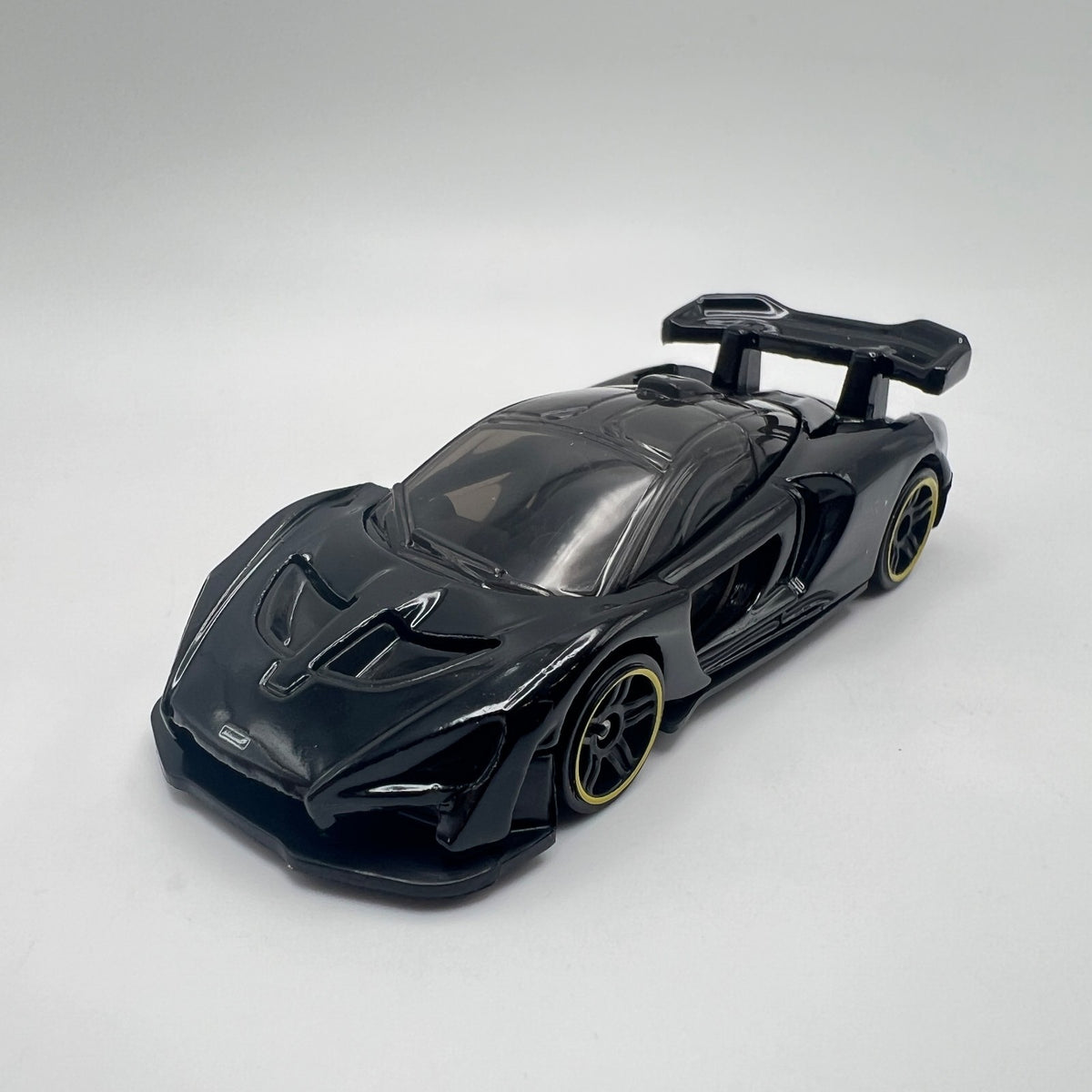 Hot Wheels McLaren Senna Black LOOSE 1/64