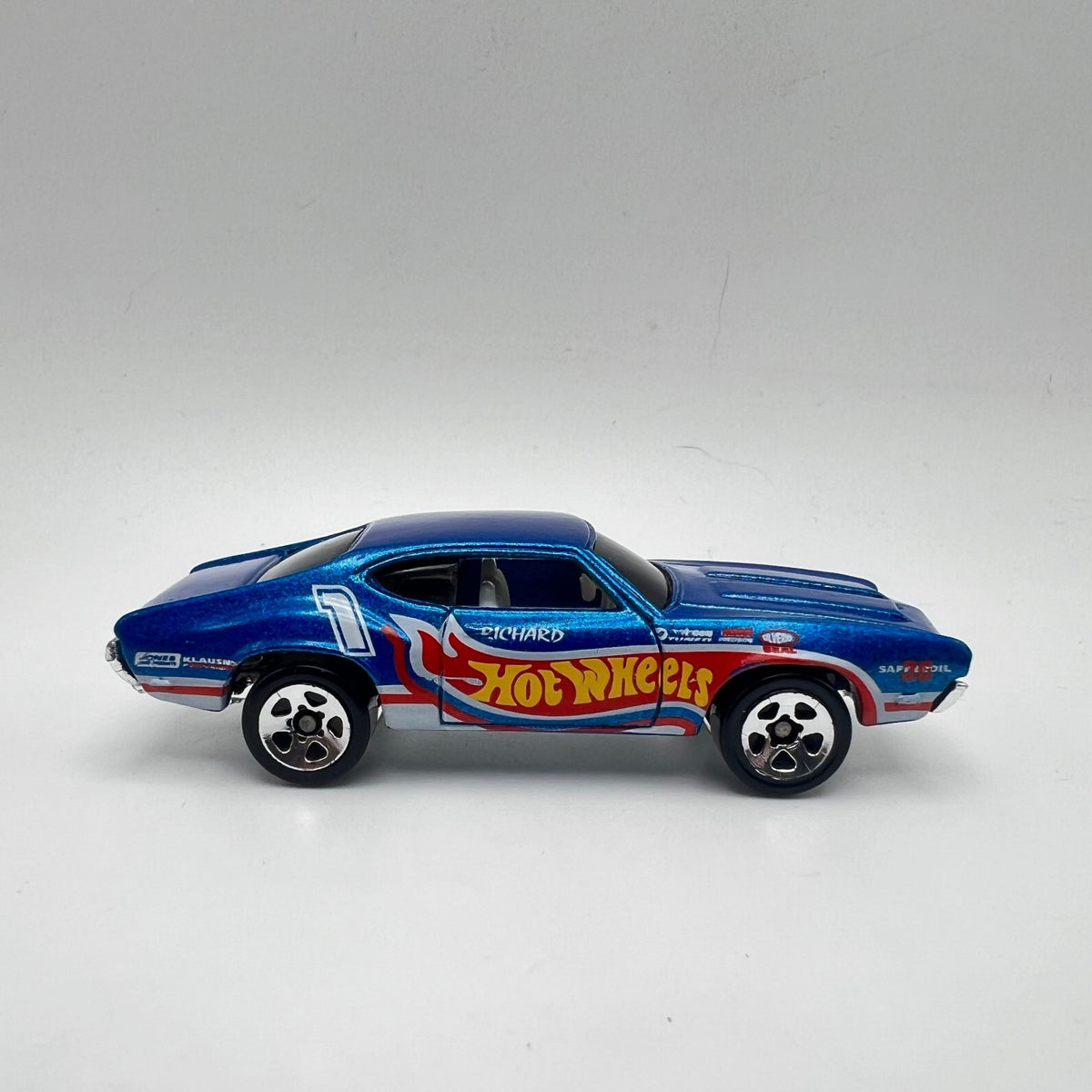 Hot Wheels Olds 442 Blue Hot Wheels Racing Flames LOOSE 1/64