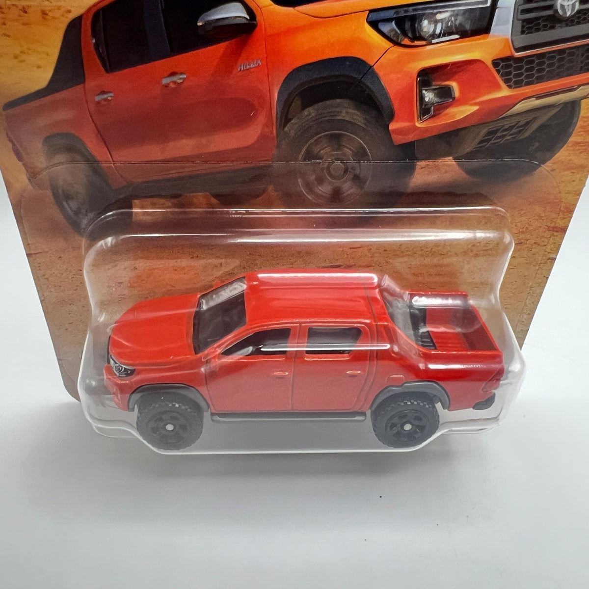 Matchbox Toyota Hilux Pickup 07/125 Metallic Orange Double Cab 1:64