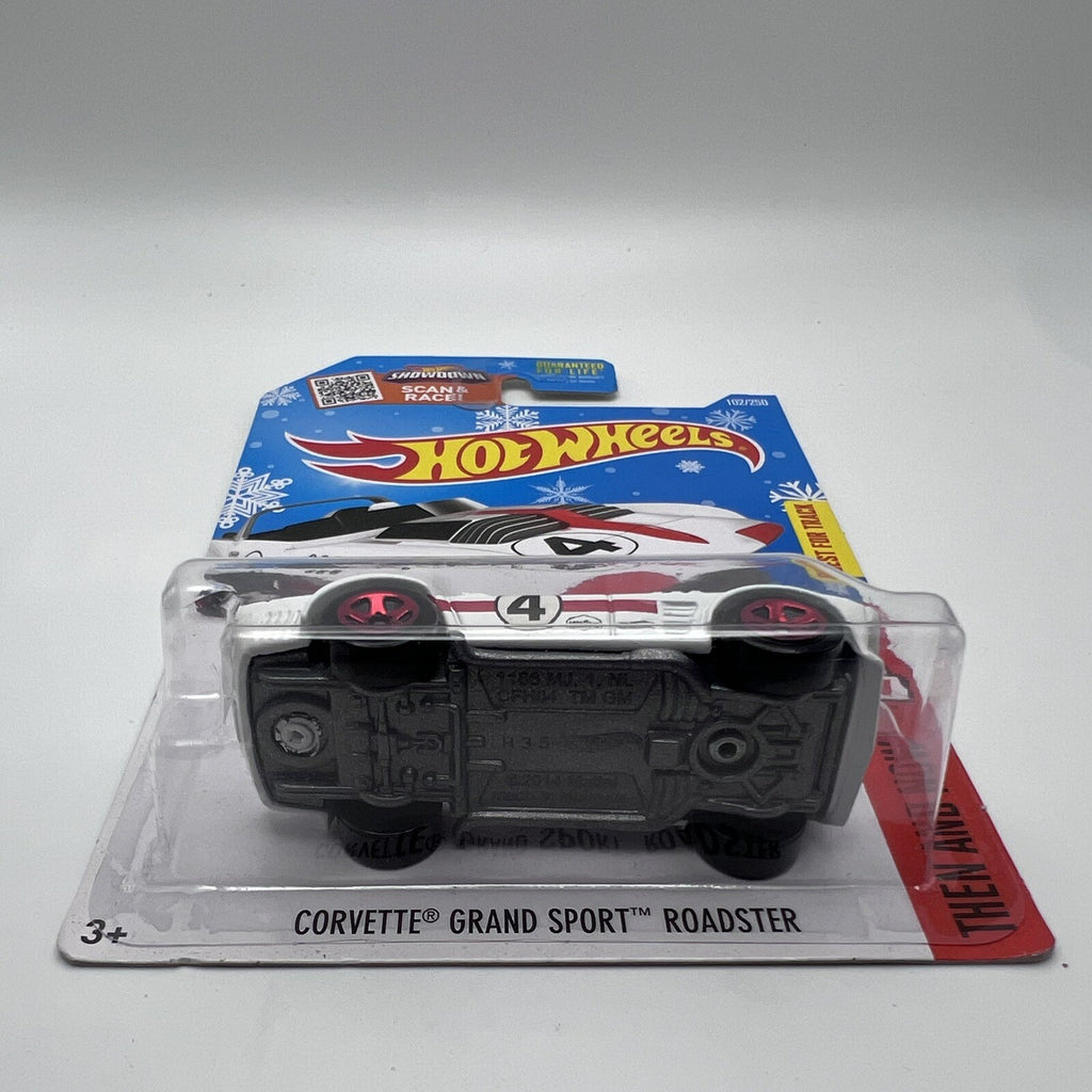 Exclusive ❄️ hot Wheels 2016 Target Snowflake Card Then&Now 14 Corvette Stingray