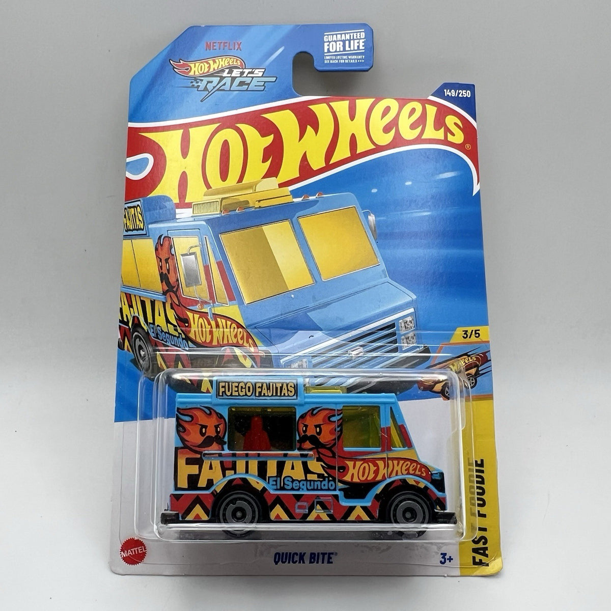 2025 Hot Wheels Fast Foodie 3/5 Blue Fuego Fajitas Quick Bite #149 Food Truck