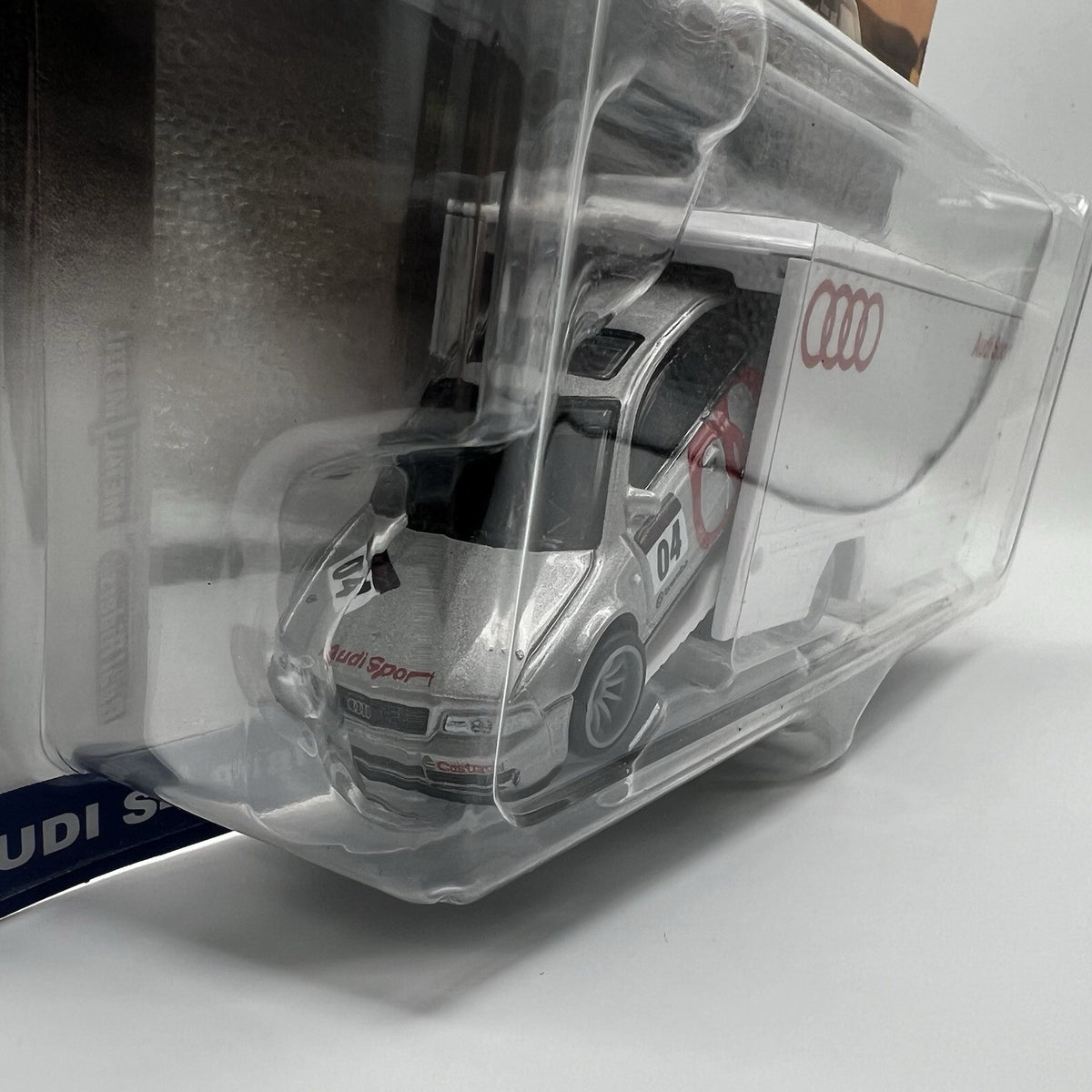 Hot Wheels Premium Team Transport #77 Audi S4 Quattro & Fleet Flyer NEW