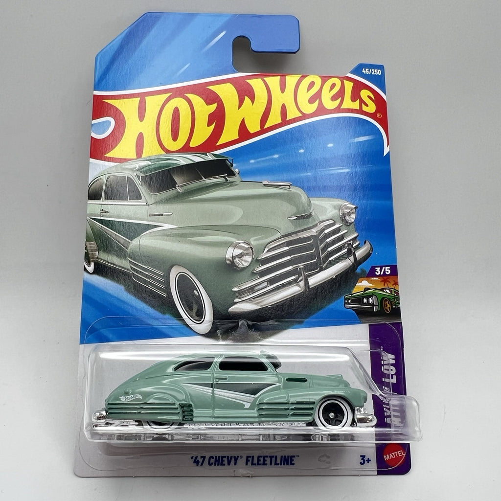 Hot Wheels 1947 CHEVY FLEETLINE, Green, Iconic, Smooth, Nostalgia, Layin' Low