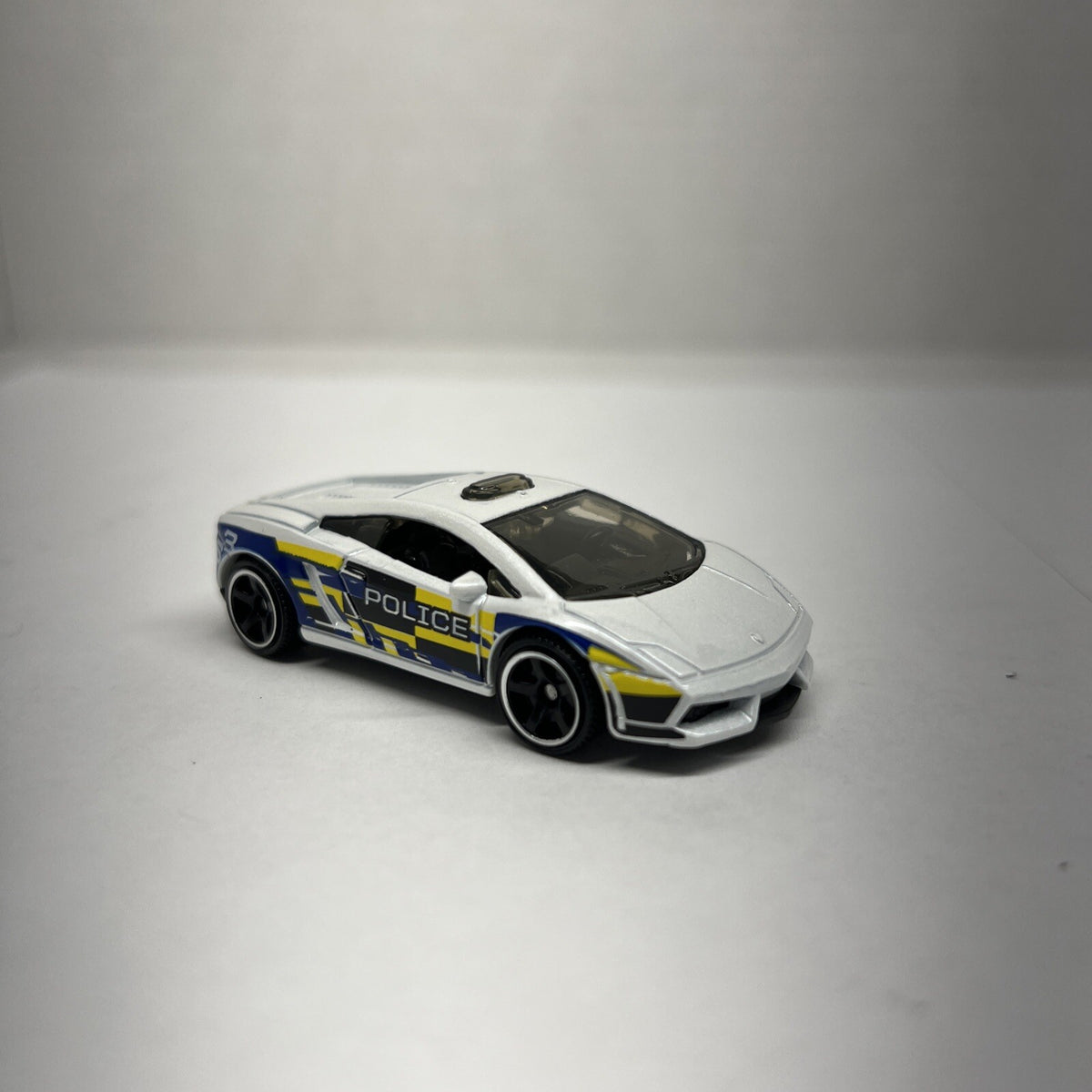 Matchbox Exotic Lamborghini Gallardo LP560-4 Police Car Polizia