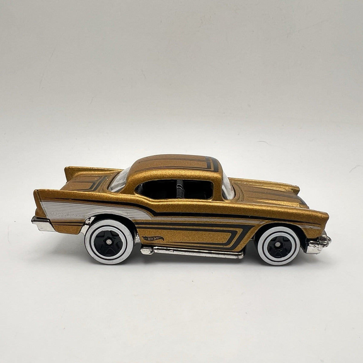 Hot Wheels Diecast '57 Chevy Chevrolet Bel Air 3/5 Gold w/ Black & White Loose