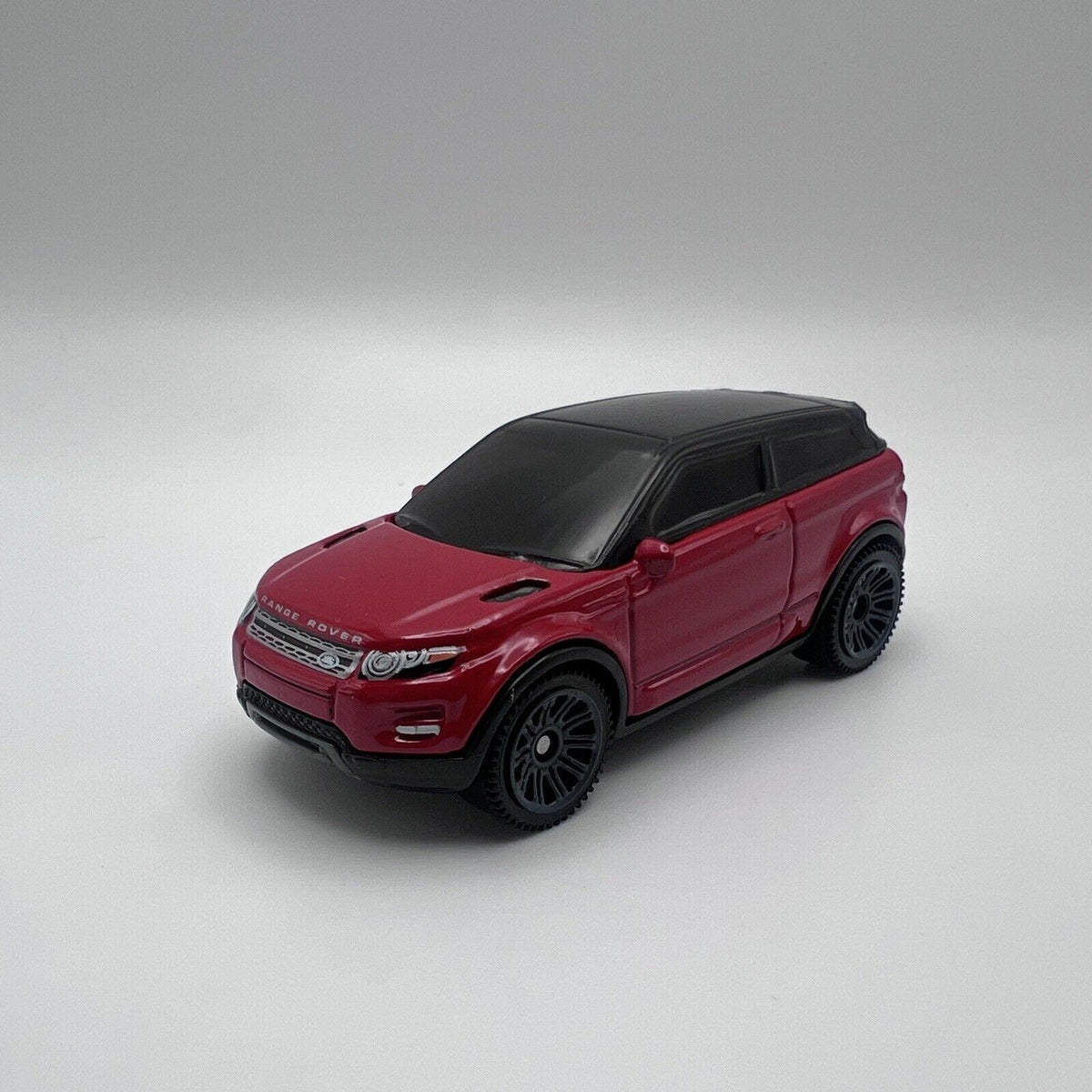 2015 Matchbox ‘15 Range Rover Evoque SUV Diecast Car Red Black Loose