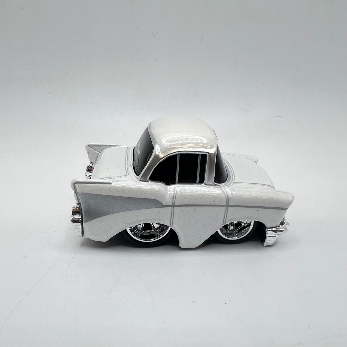 Car Tuned MGA '57 Chevy Bel Air Pearl White Chibi LOOSE
