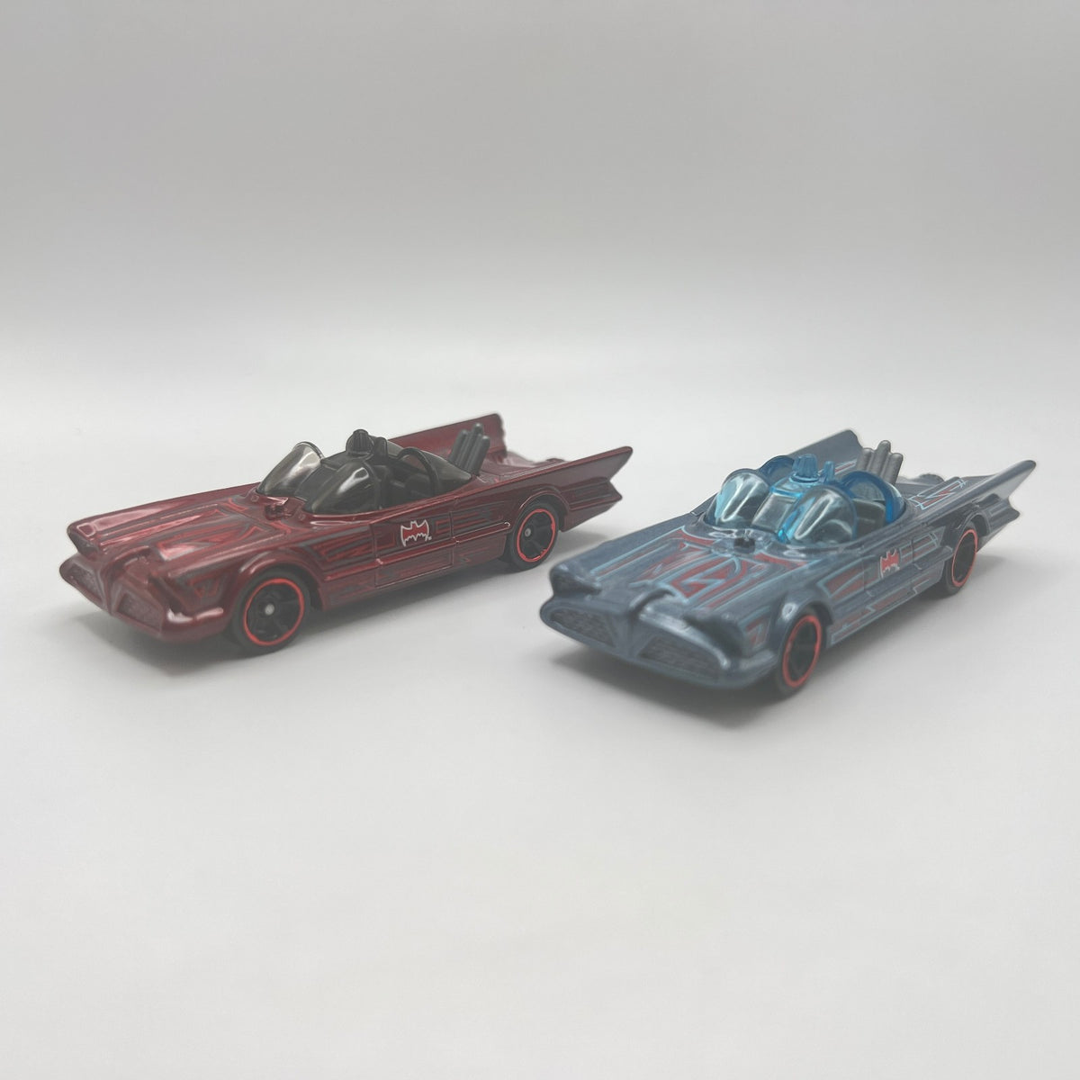 Hot Wheels Lot of 2 1966 TV Series Batmobile Red Blue LOOSE 1/64
