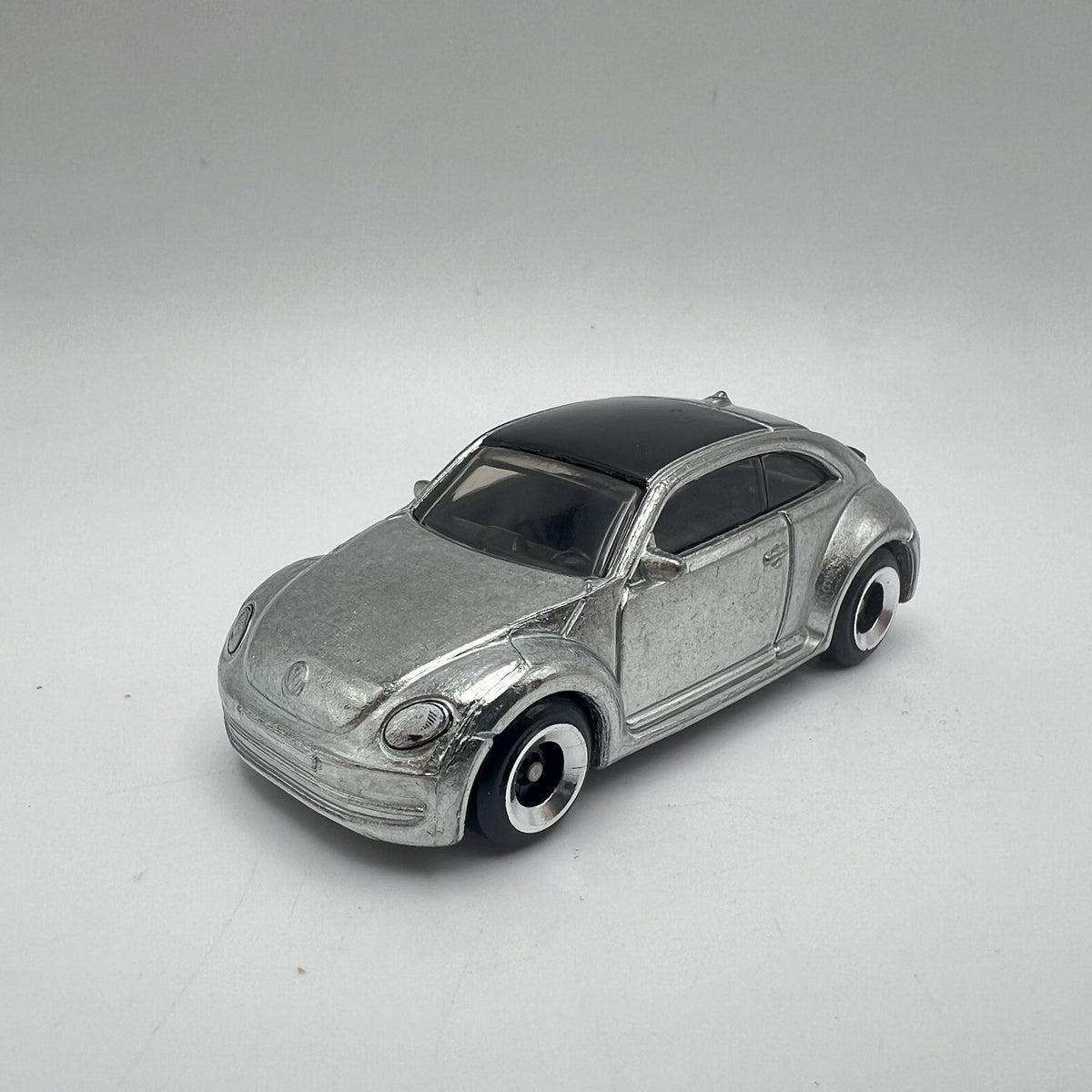 2025 Hot Wheels ZAMAC Volkswagen Bug Silver VW Beetle - Multipack Exclusive