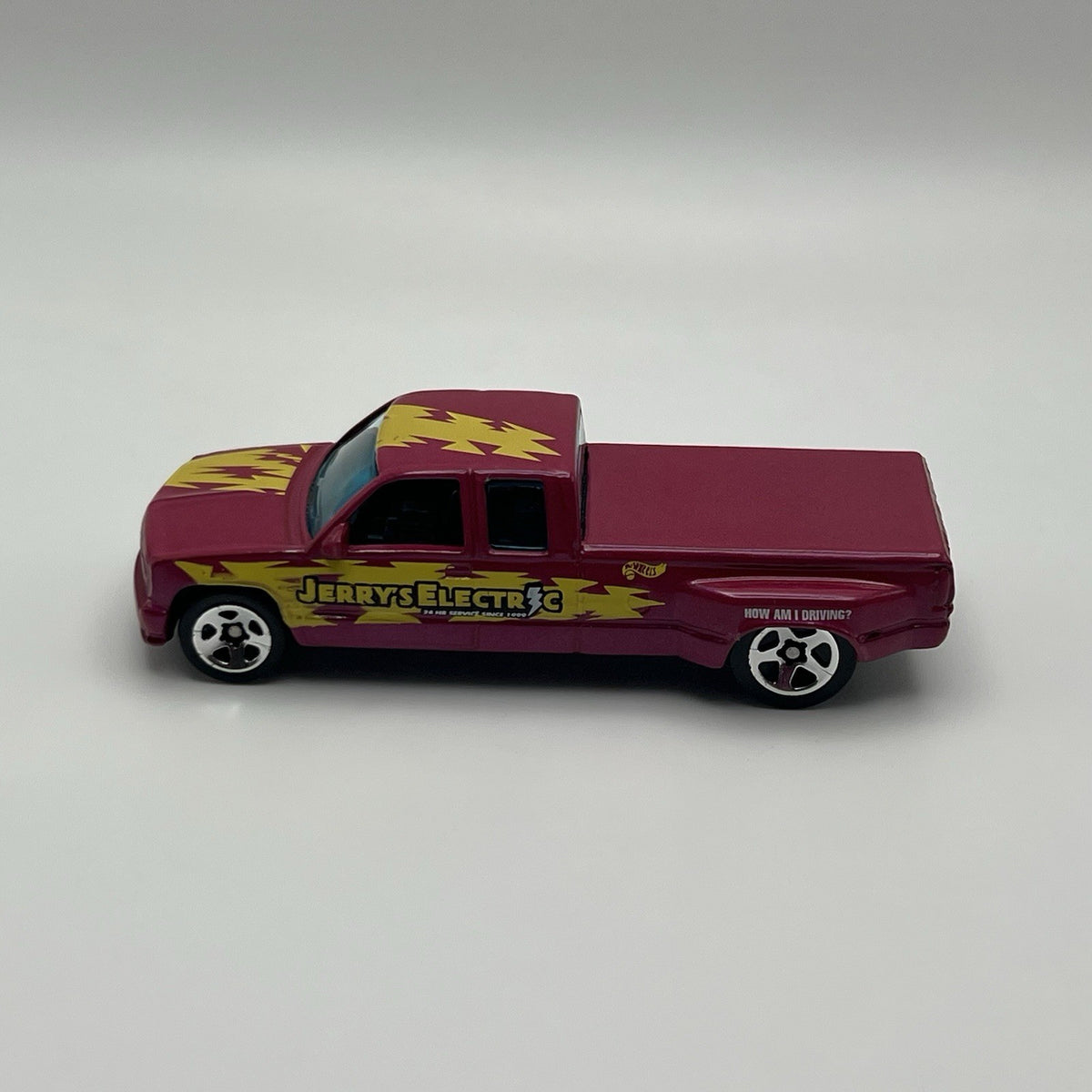 1988-2002 Chevy C3500 Collectible 1/64 Scale Diecast Diorama Model