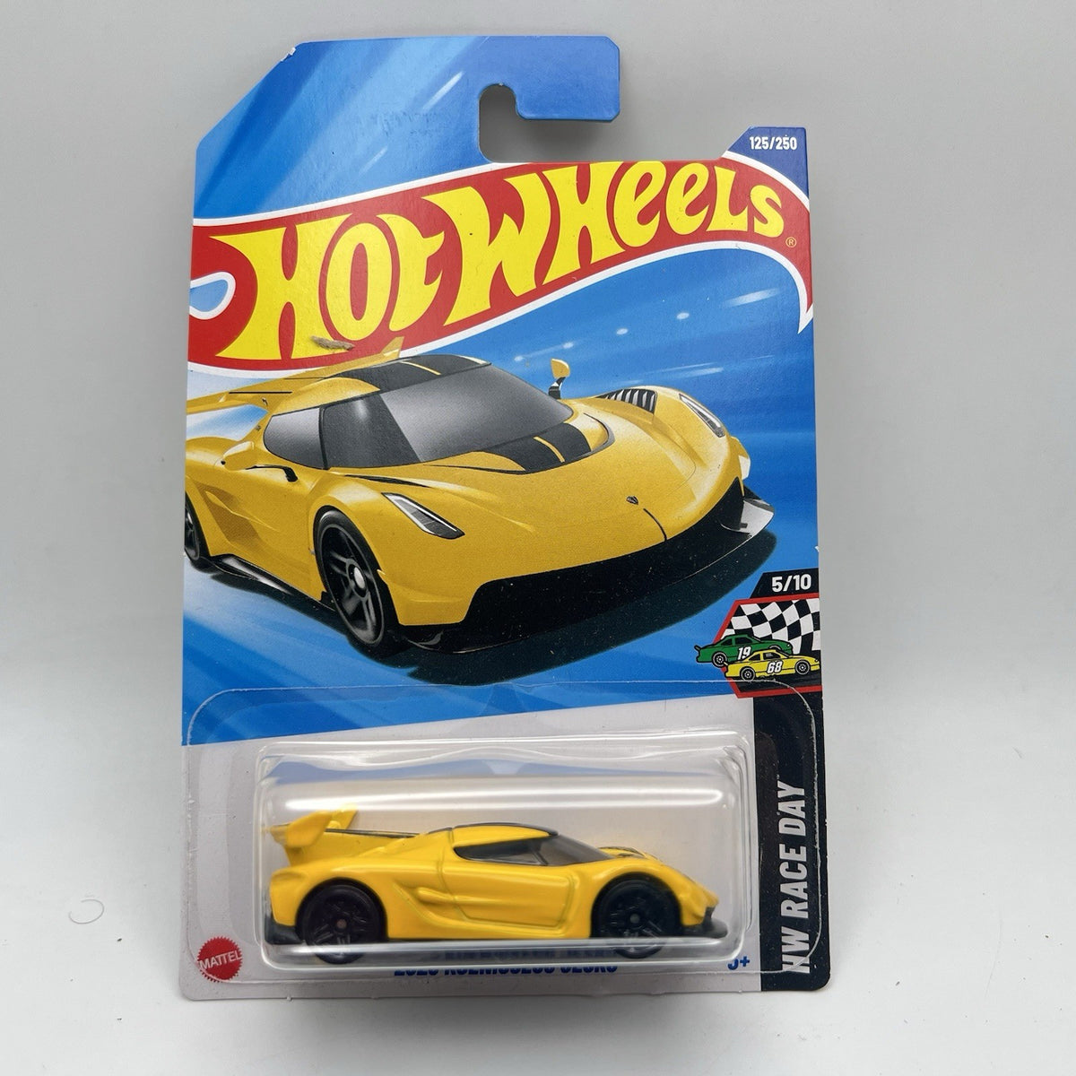 Hot Wheels Koenigsegg Jesko Yellow HW Race Day #125 NEW 2025