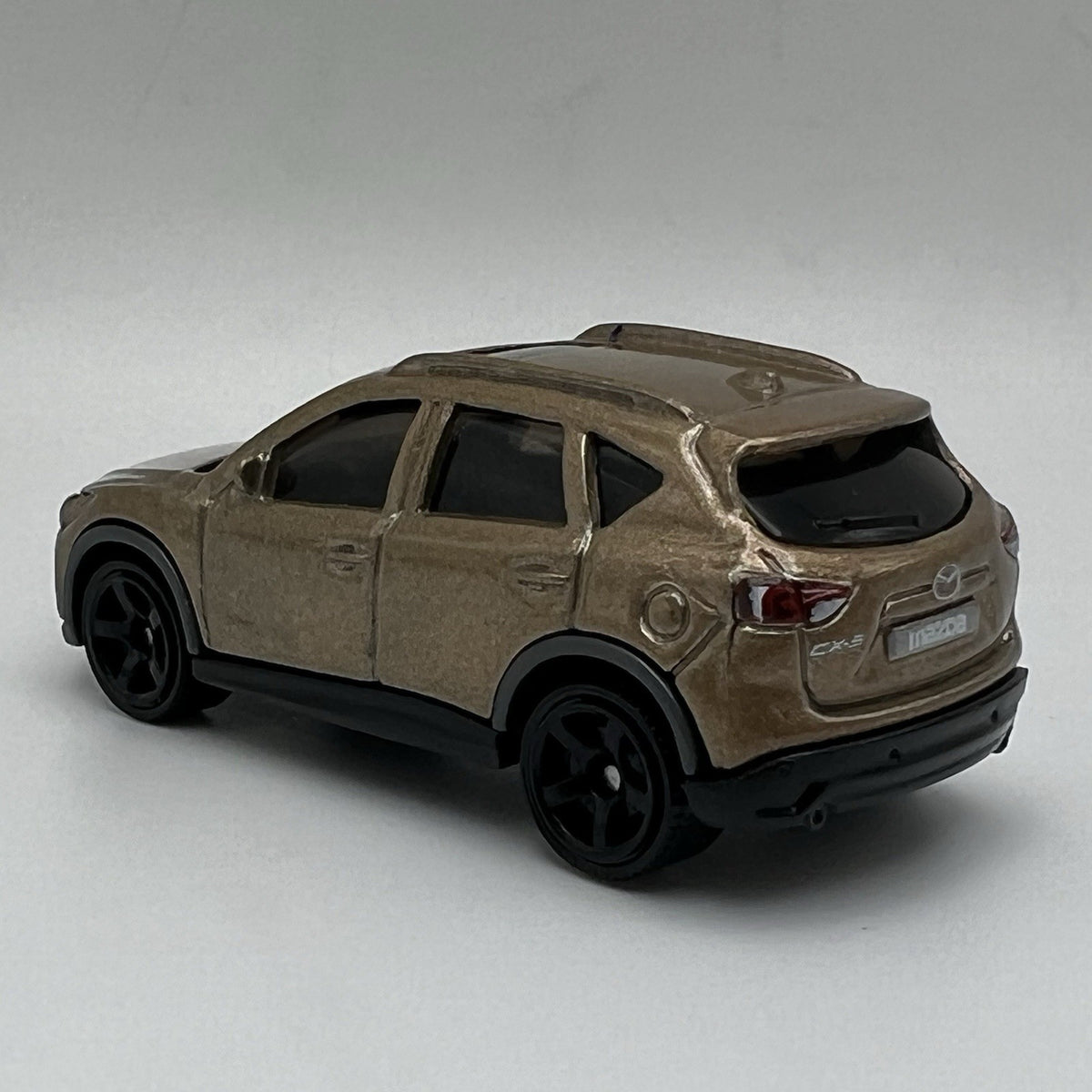 '16 Mazda CX-5 Matchbox 2023 1-100 Off Road #51 Metalflake Bronze 5SP 1:64 Loose
