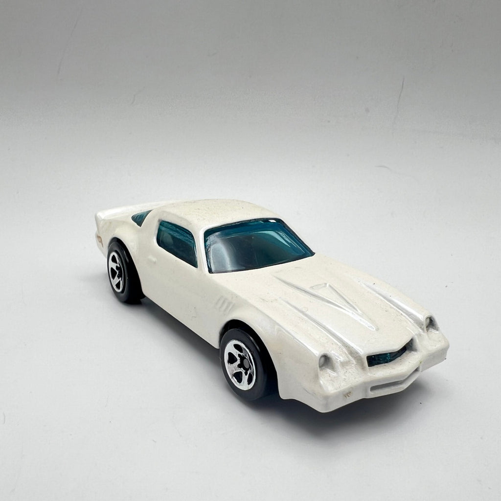 Hot Wheels '80 Camaro Z28 Pearl White LOOSE 1/64