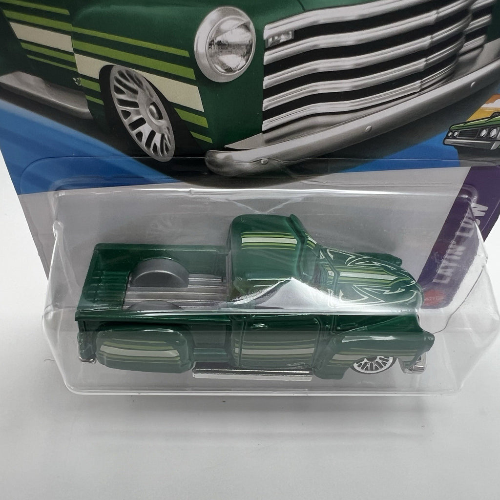 Hot Wheels 2026 26 basic series la troca green #137 / 250