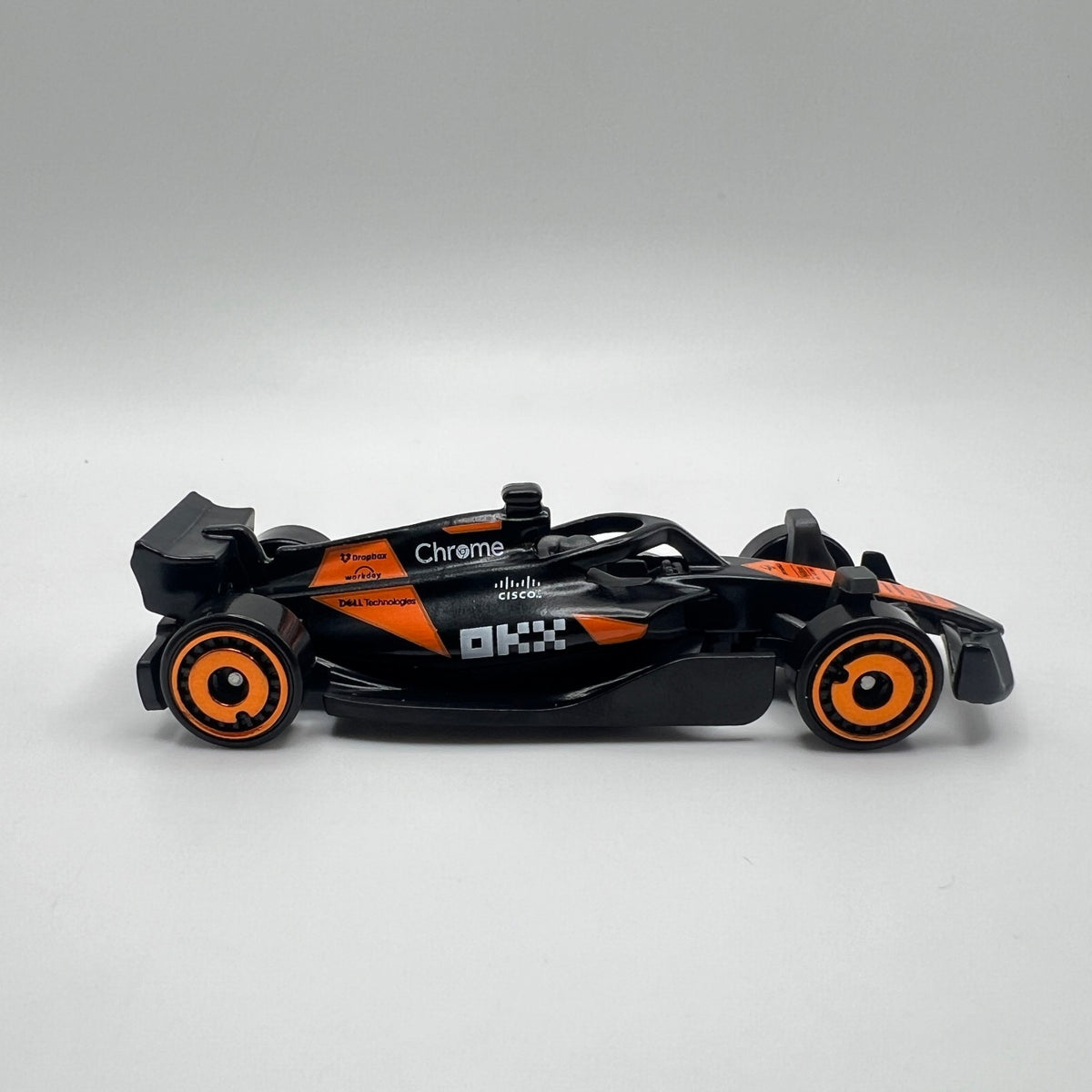 Hot Wheels McLaren F1 MCL38 Black Orange F1 Collection LOOSE 1/64
