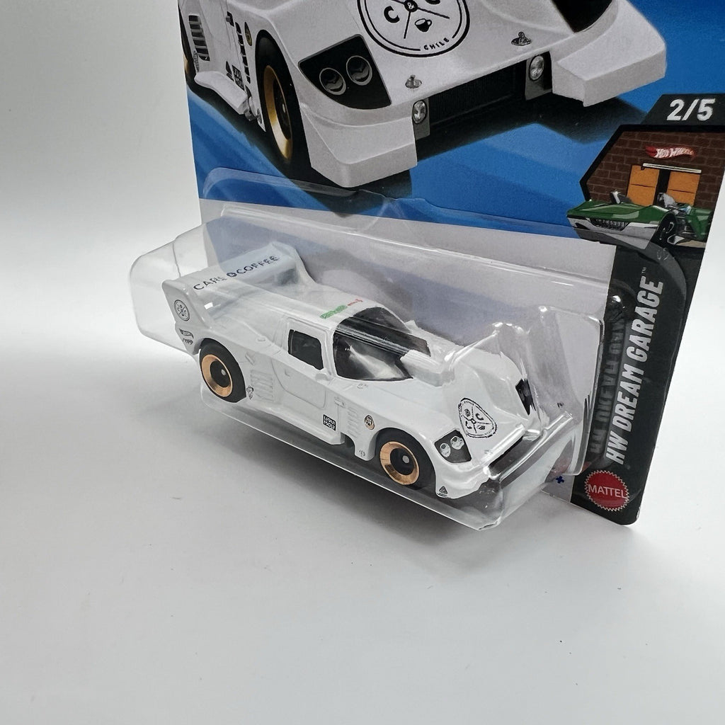 HOT WHEELS 2026 LA LIEBRE WHITE 31/250 JJK77 HW DREAM GARAGE LEGENDS TOUR WINNER