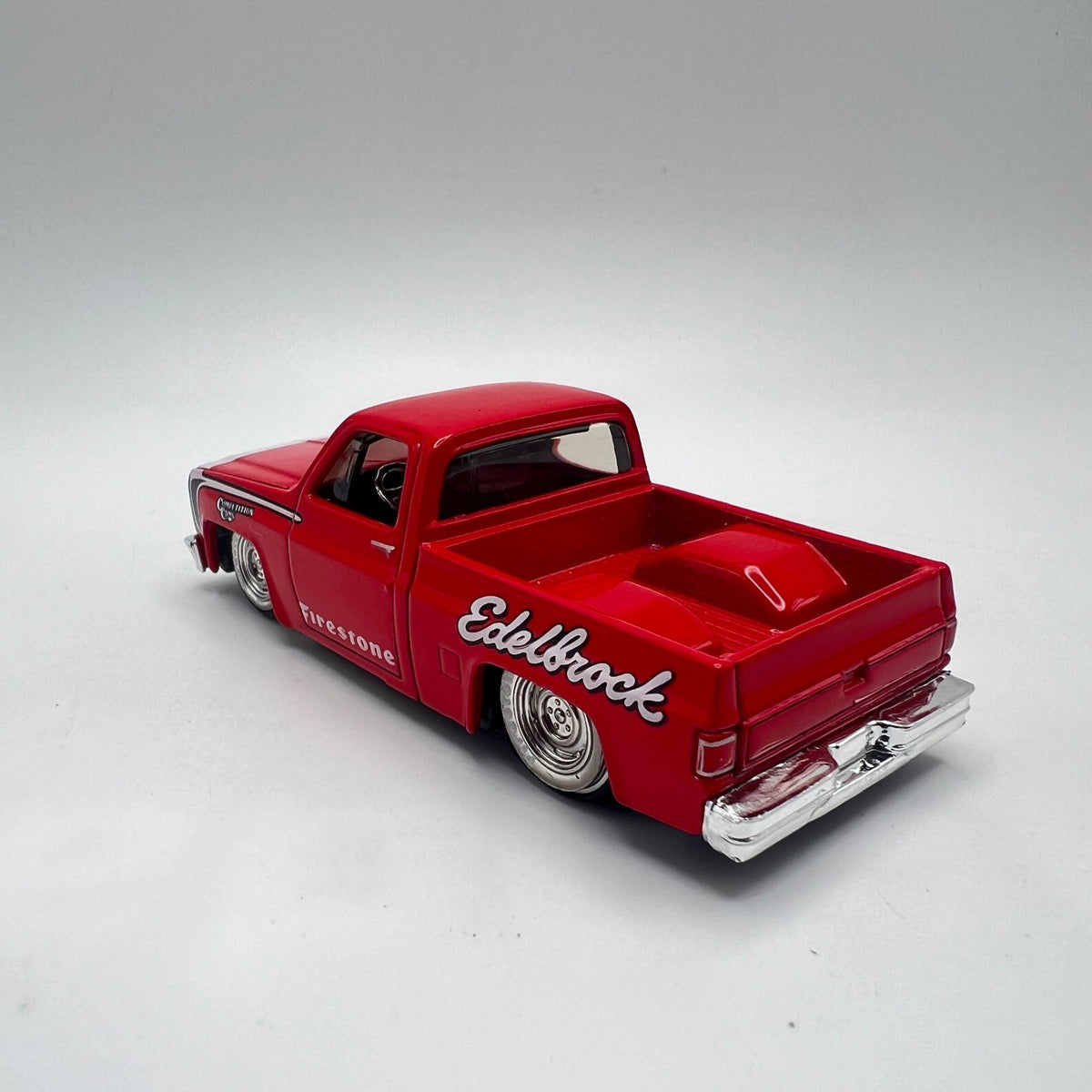 Maisto 1987 Chevy 1500 Red Edelbrock Firestone Opening Hood LOOSE 1/64