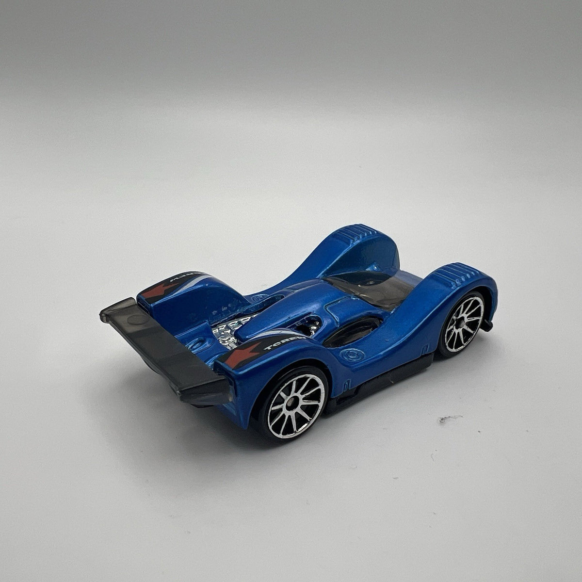 Mattel 2005 Hot Wheels Low C-GT Drop Tops First Editions Blue 1:64 Diecast Car