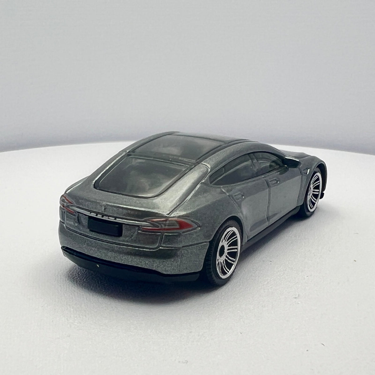 Matchbox Tesla Model S Gray Metallic LOOSE 1/64