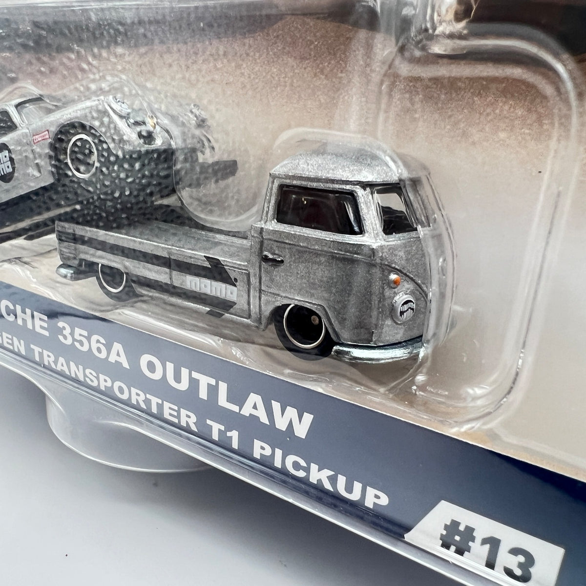 Hot Wheels Team Transport Porsche 356A Outlaw VW T1 Pickup 13 MOMO