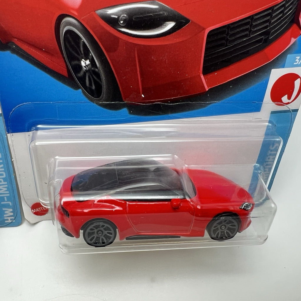 2023 Hotwheels Nissan Z Red & Blue Lot Of (2) New